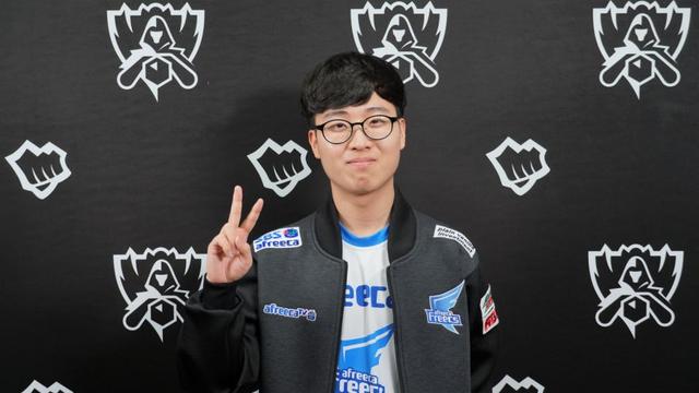 标准应该是 标准应该是