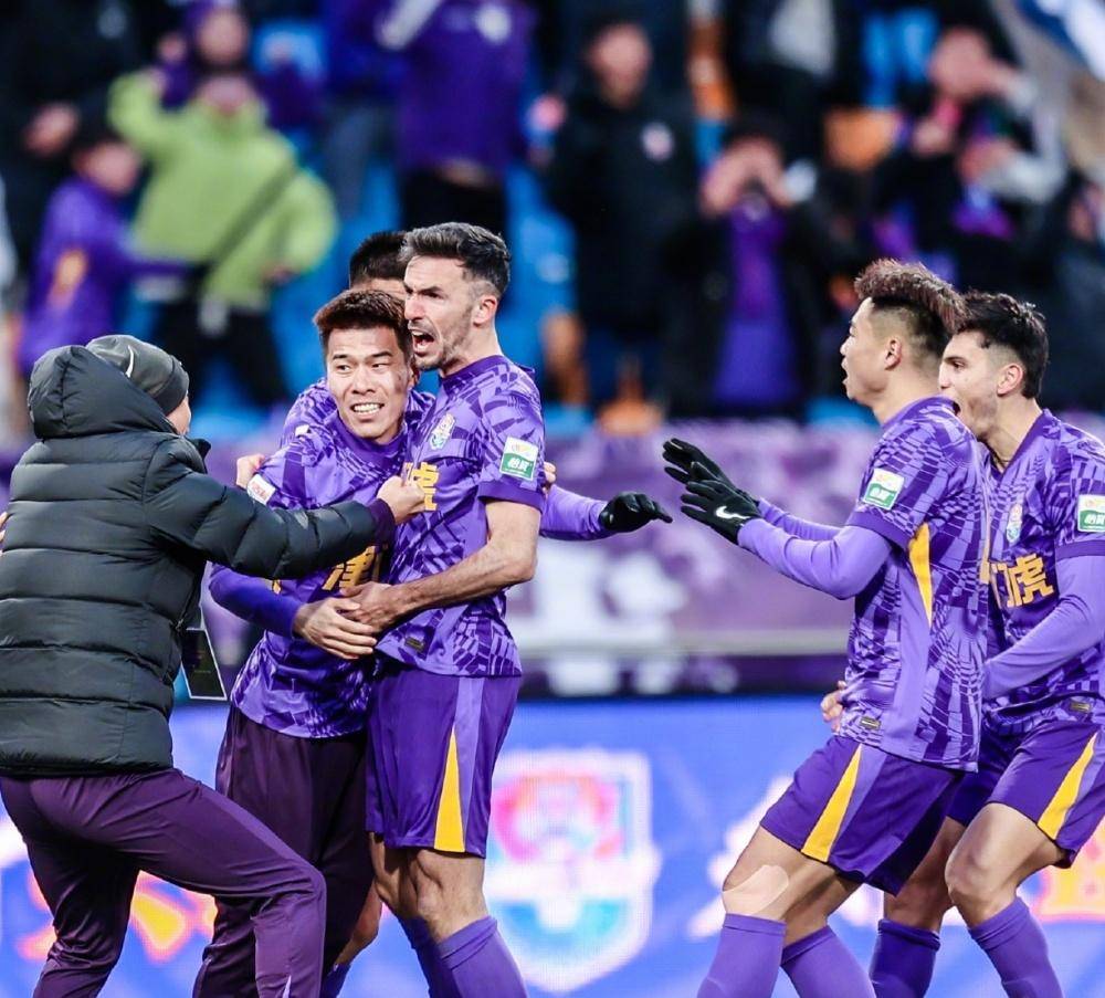 球队不仅在 球队不仅在