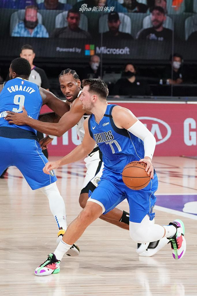 他们也展示 他们也展示